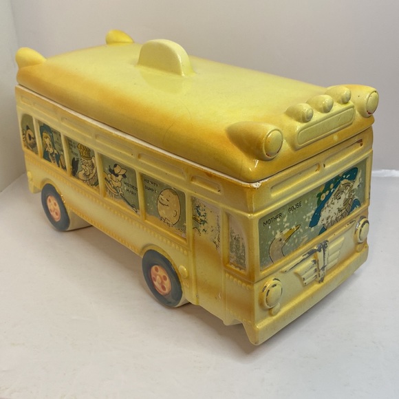 Vintage 1940’s 50’s Mother Goose & Friends Cookie Jar School Bus - Picture 2 of 16